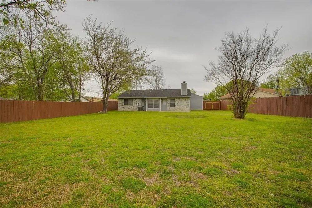 6409 Patino Court Watauga, TX 76148