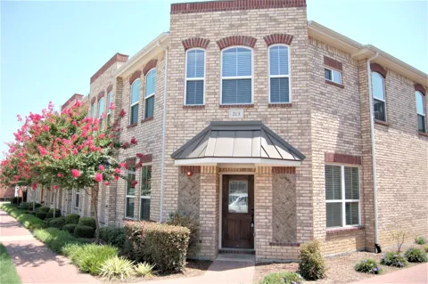 213 Lily Lane