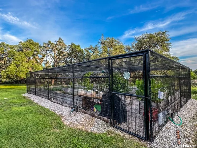 3513 Us Highway 281 Blanco, TX 78606