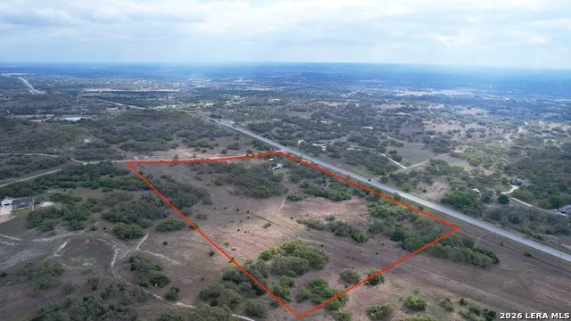 3513 Us Highway 281 Blanco, TX 78606