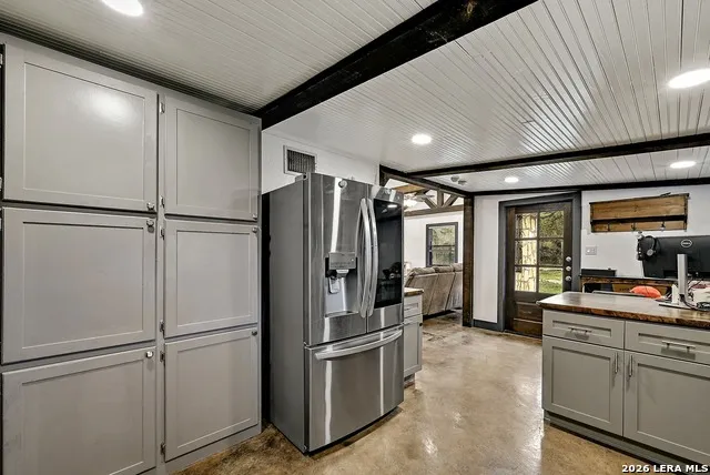 3513 Us Highway 281 Blanco, TX 78606