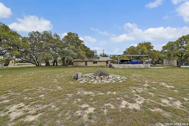 3513 Us Highway 281 Blanco, TX 78606