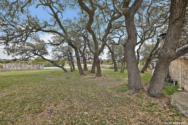 3513 Us Highway 281 Blanco, TX 78606