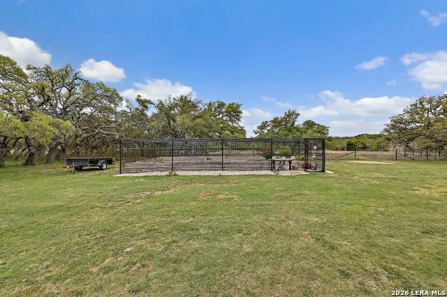 3513 Us Highway 281 Blanco, TX 78606