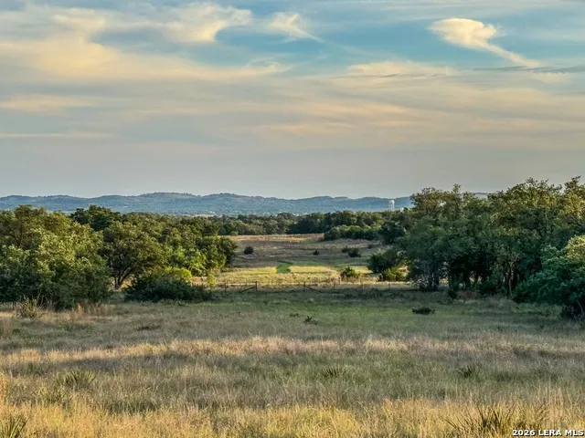 3513 Us Highway 281 Blanco, TX 78606