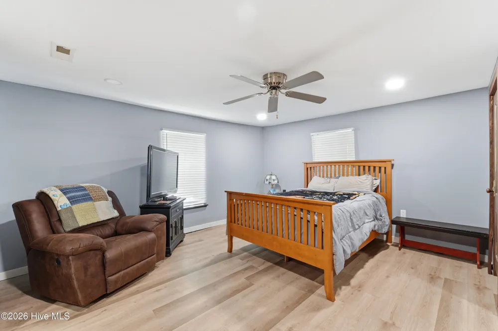 105 E Trent Street Trenton, NC 28585