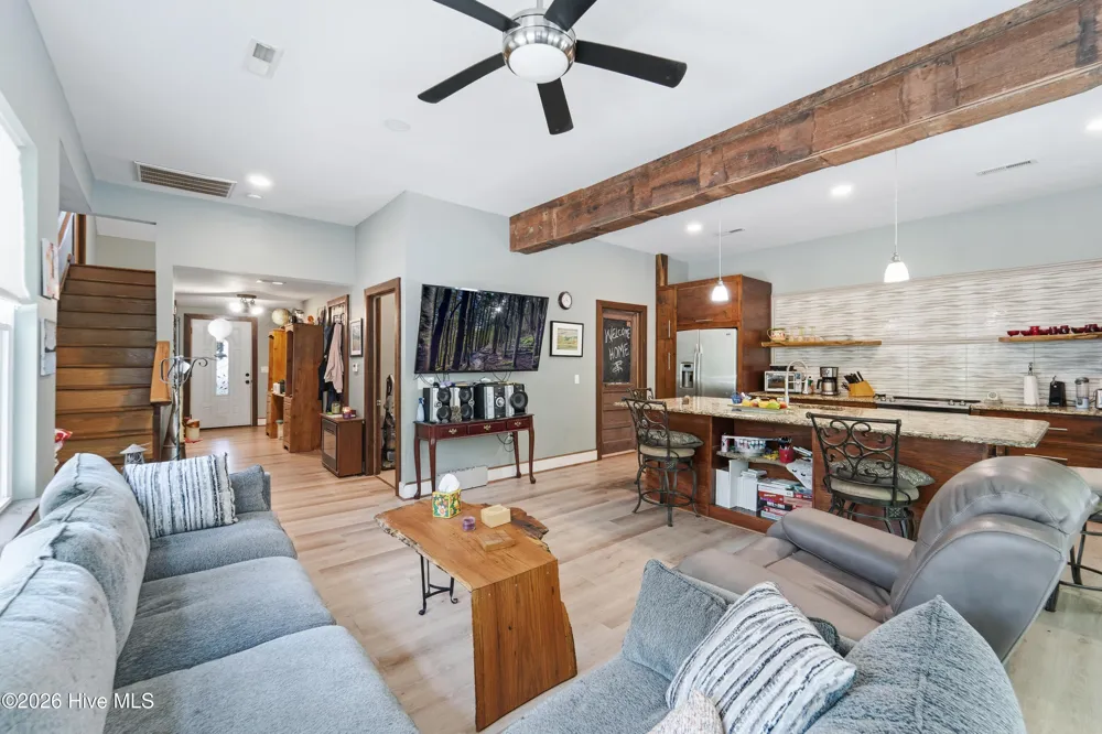 105 E Trent Street Trenton, NC 28585