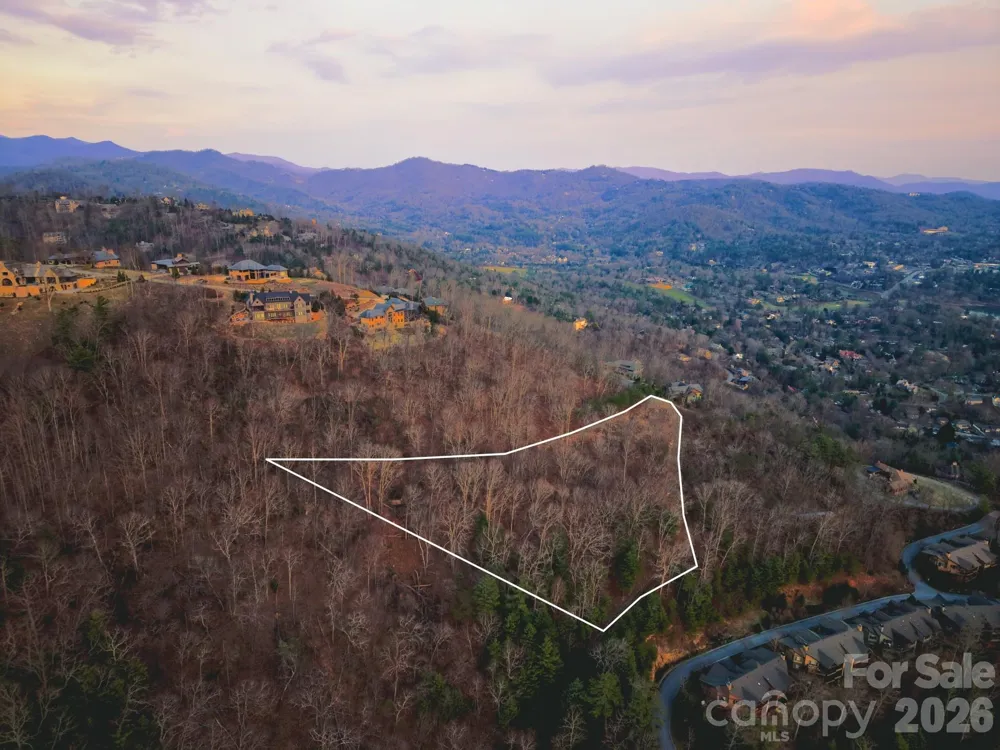 66 Lake Town Lane #259/260 Woodfin, NC 28804