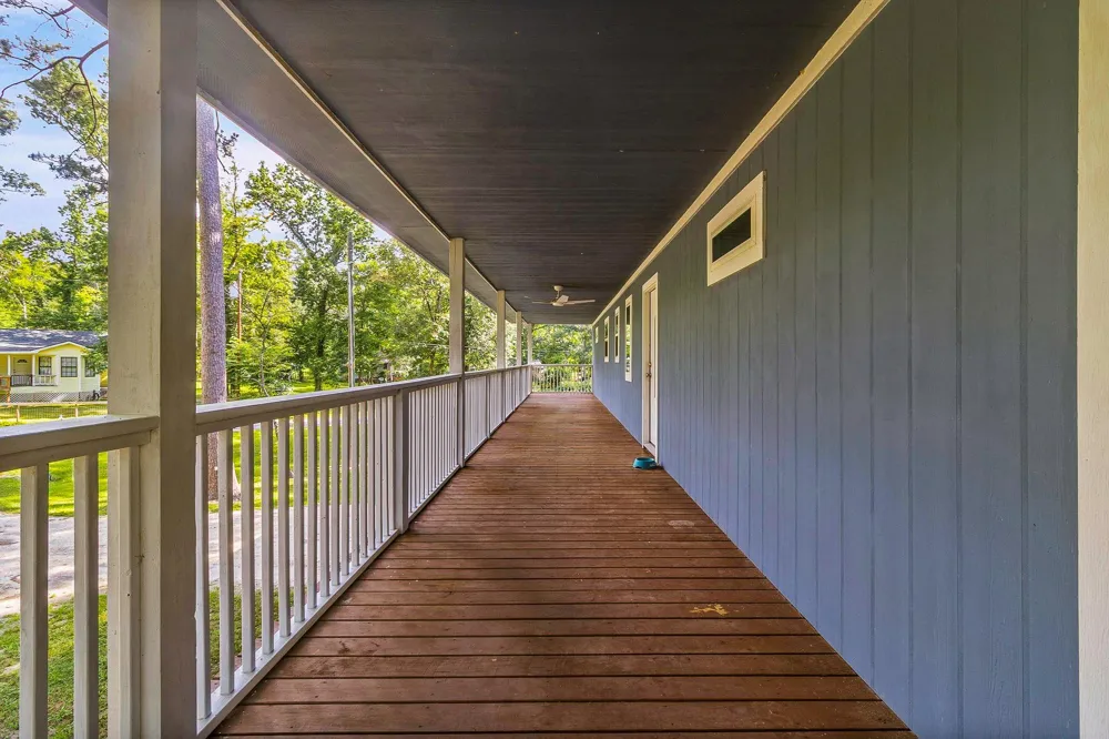 230 Governor Bell Drive Point Blank, TX 77364