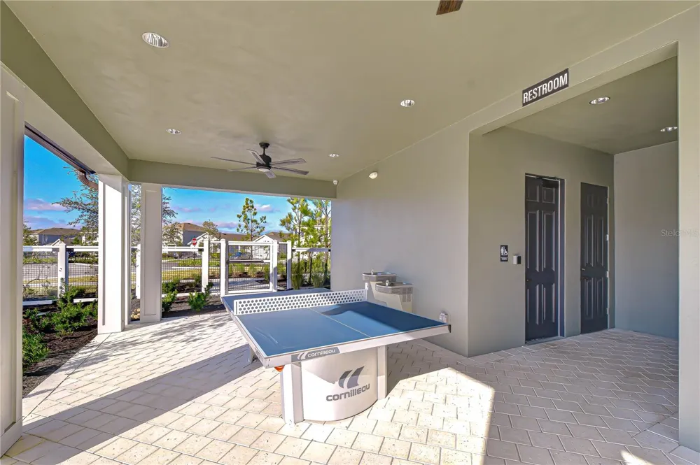 2763 WIDEWATER WAY Zephyrhills, FL 33541