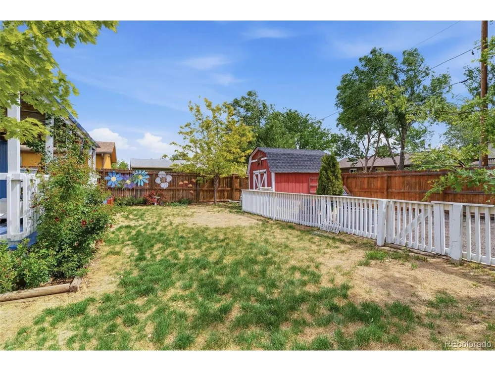 110 Dahlia Street Hudson, CO 80642