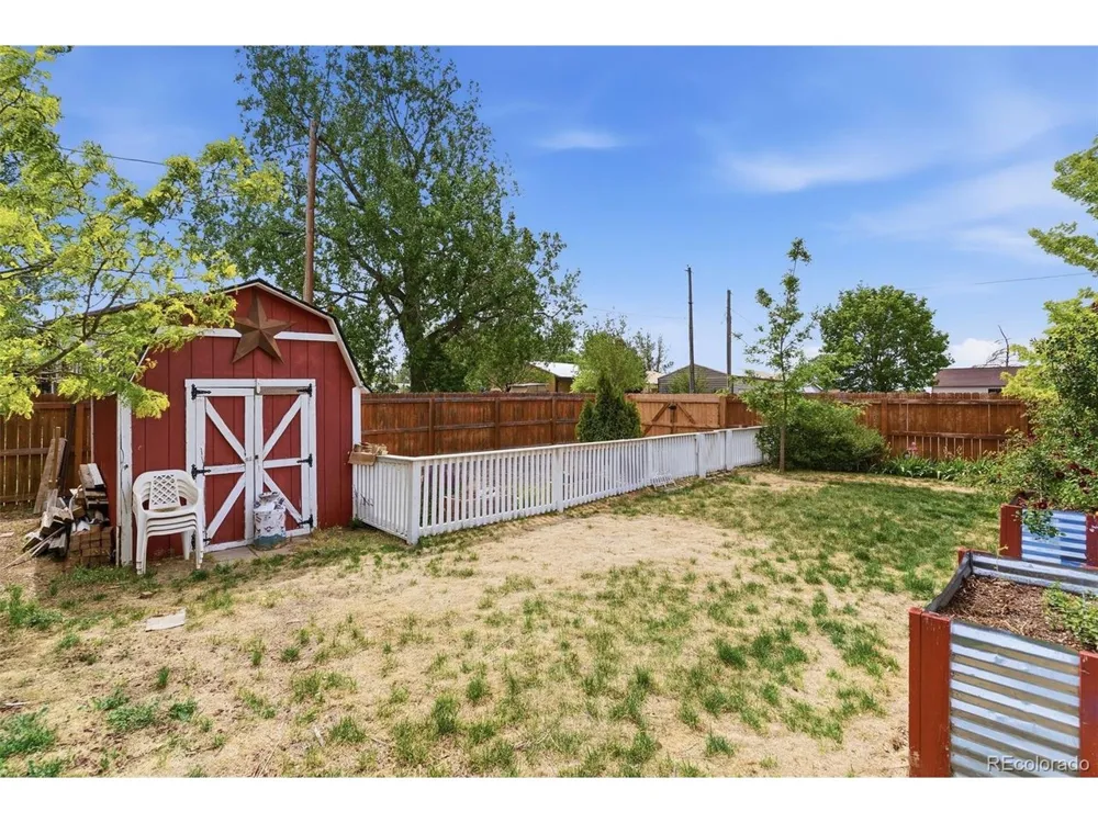 110 Dahlia Street Hudson, CO 80642