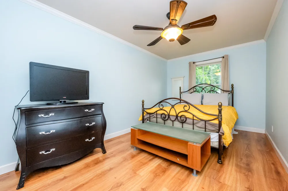 6278 Harrison Street Coloma, MI 49038