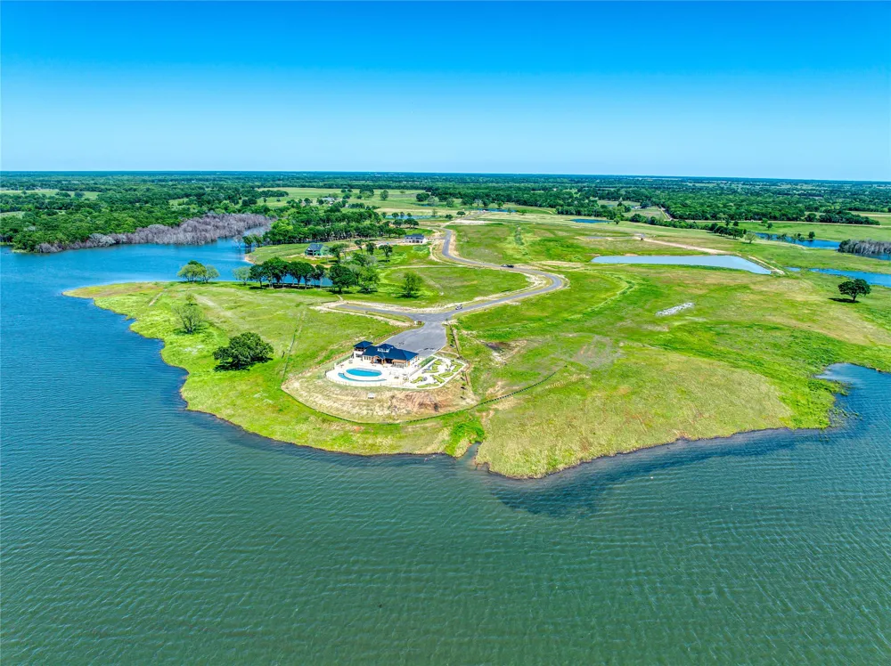 265 Sailview Court Honey Grove, TX 75446