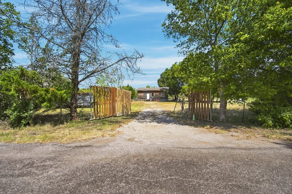 16550 NW COUNTY ROAD 3120 Purdon, TX 76679