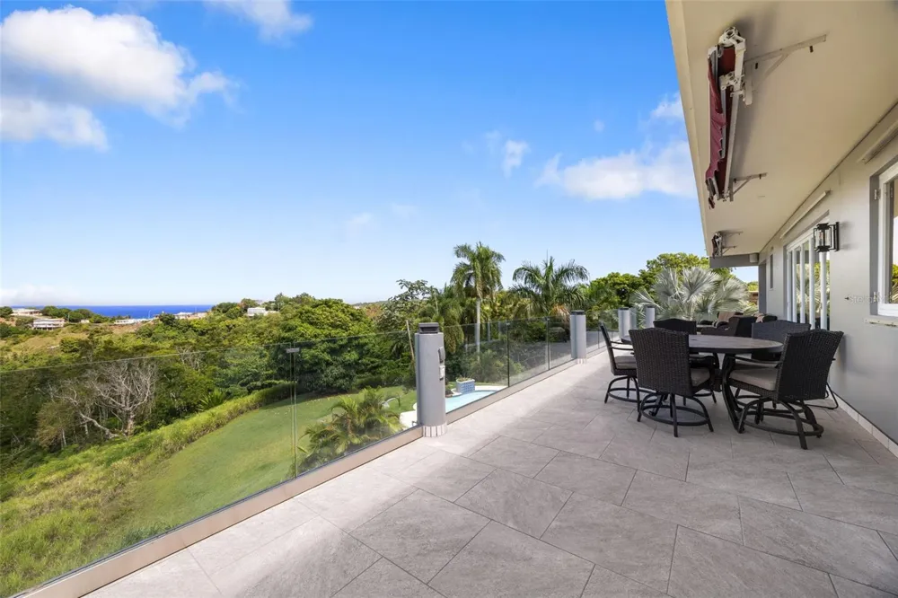 VILLA DE SUENOS SECTOR KOREA Rincon, PR 00677