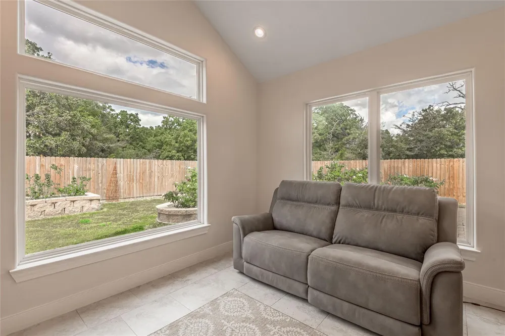 2803 Fm 2158 Midway, TX 75852
