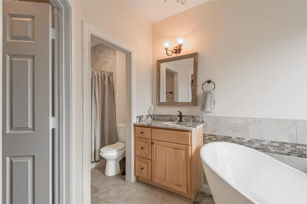2803 Fm 2158 Midway, TX 75852