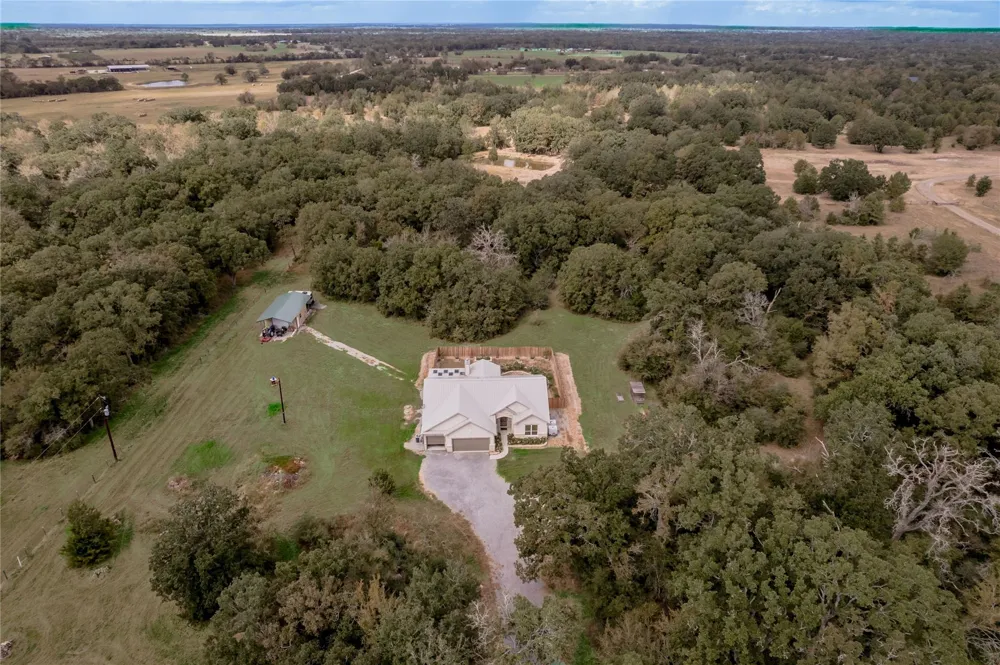 2803 Fm 2158 Midway, TX 75852