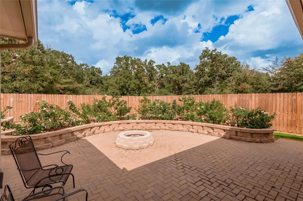 2803 Fm 2158 Midway, TX 75852