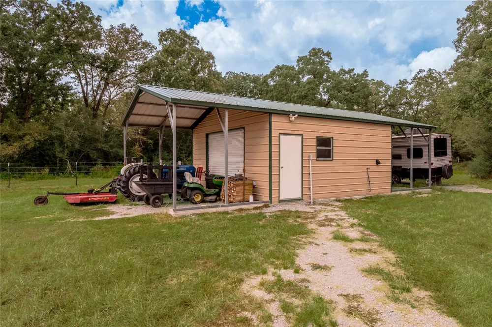2803 Fm 2158 Midway, TX 75852