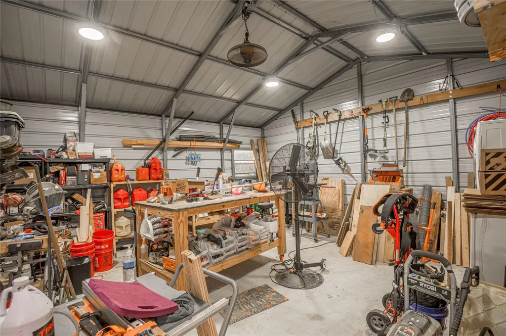 2803 Fm 2158 Midway, TX 75852