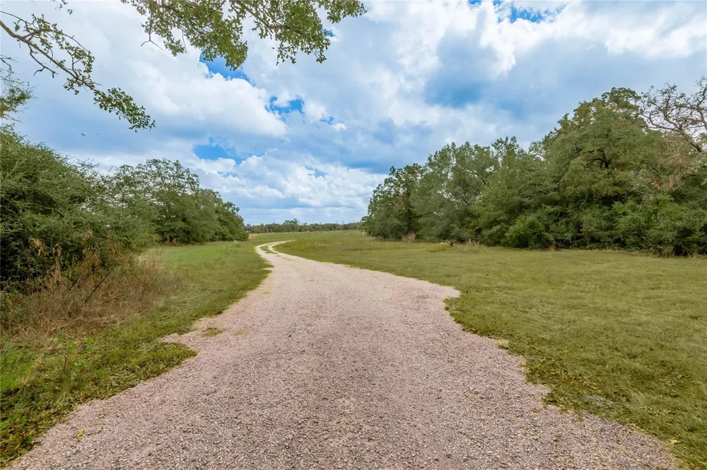 2803 Fm 2158 Midway, TX 75852