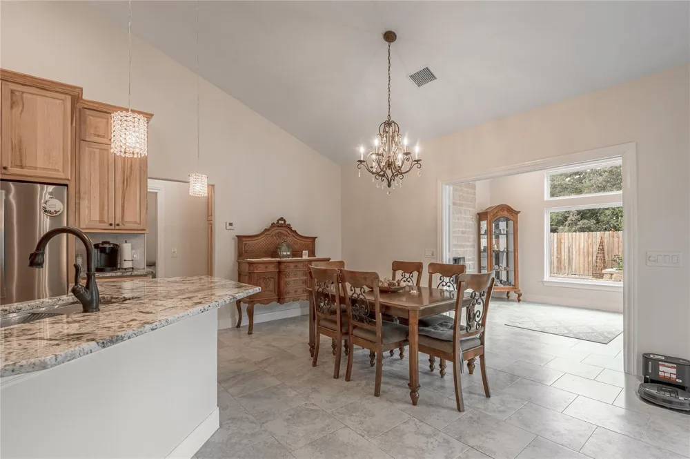 2803 Fm 2158 Midway, TX 75852