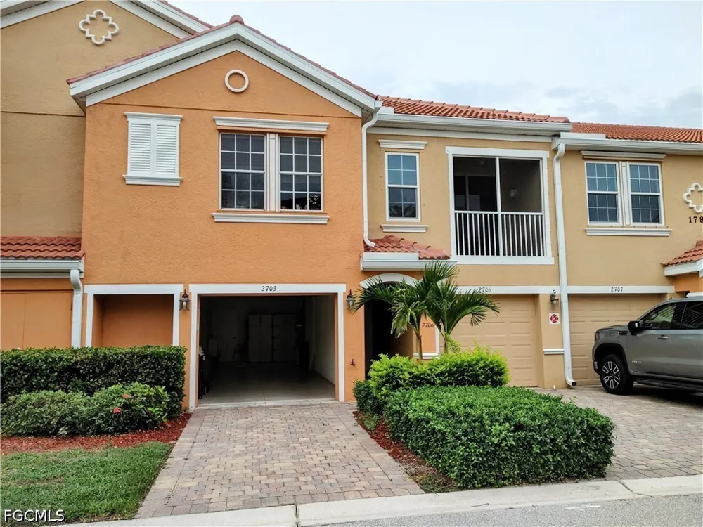 Concordia Lake Circle #2703 Cape Coral, FL 33909