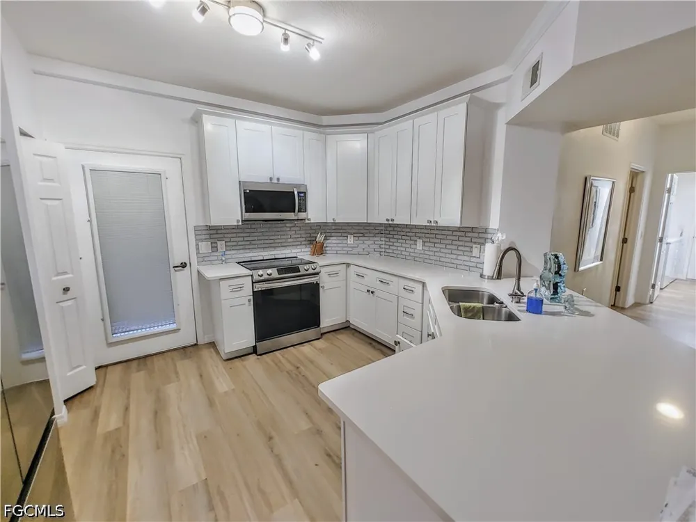 Concordia Lake Circle #2703 Cape Coral, FL 33909