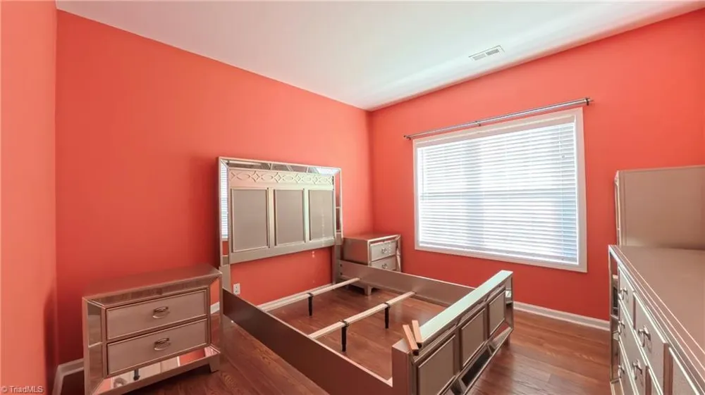 1600 Lakefield Drive Clemmons, NC 27012