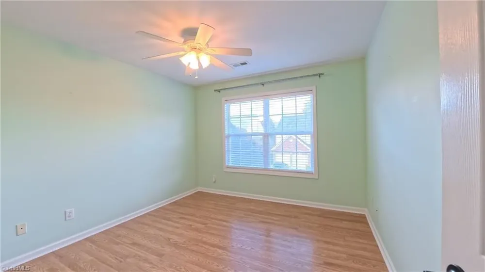 1600 Lakefield Drive Clemmons, NC 27012