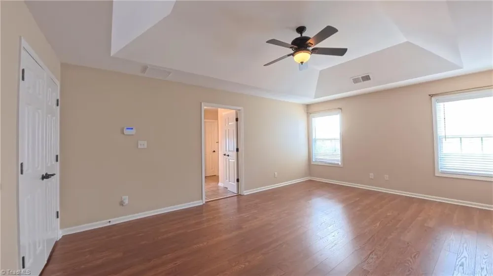 1600 Lakefield Drive Clemmons, NC 27012