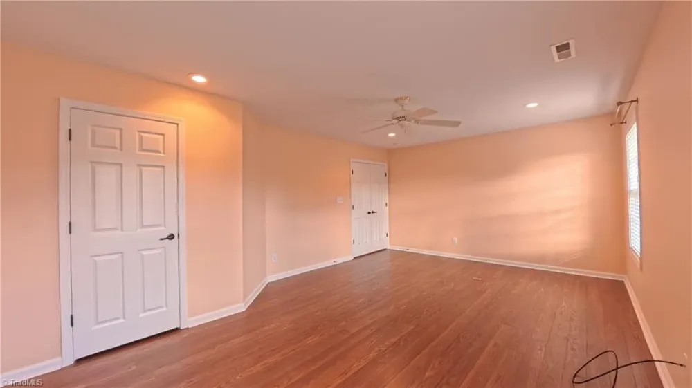1600 Lakefield Drive Clemmons, NC 27012