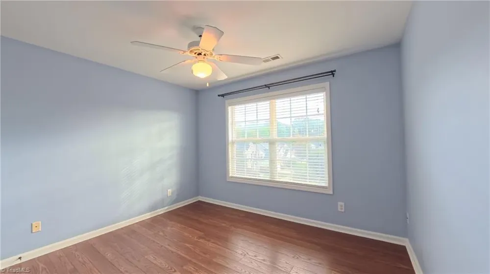 1600 Lakefield Drive Clemmons, NC 27012