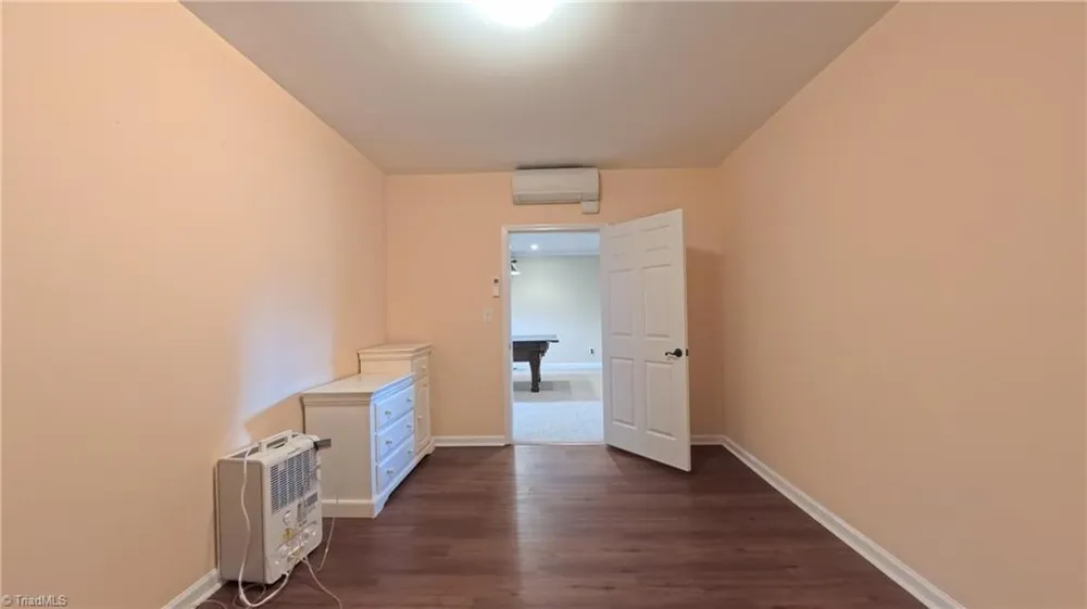 1600 Lakefield Drive Clemmons, NC 27012