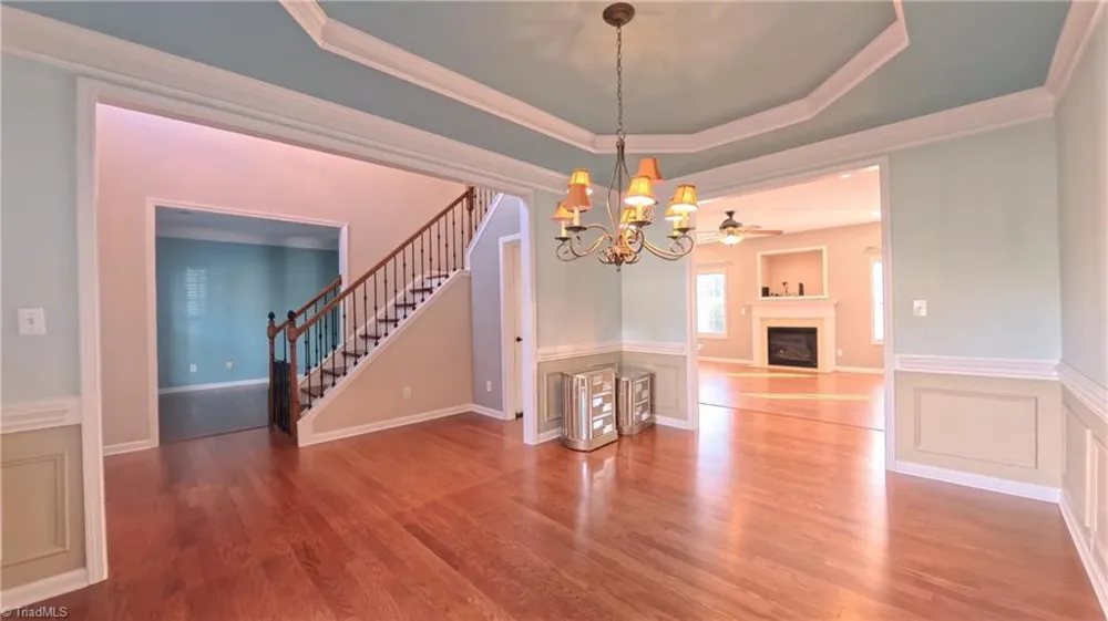 1600 Lakefield Drive Clemmons, NC 27012