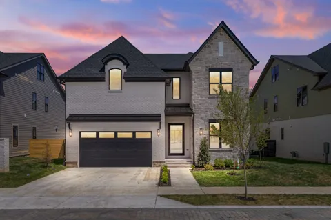 508 Stonewall Way