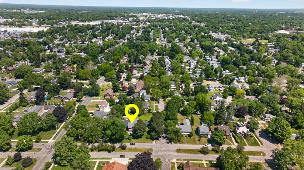 612 S Bowen Jackson City, MI 49203