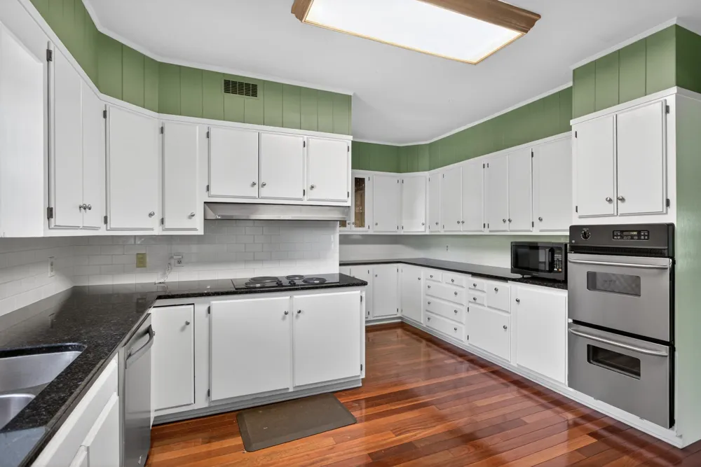 612 S Bowen Jackson City, MI 49203