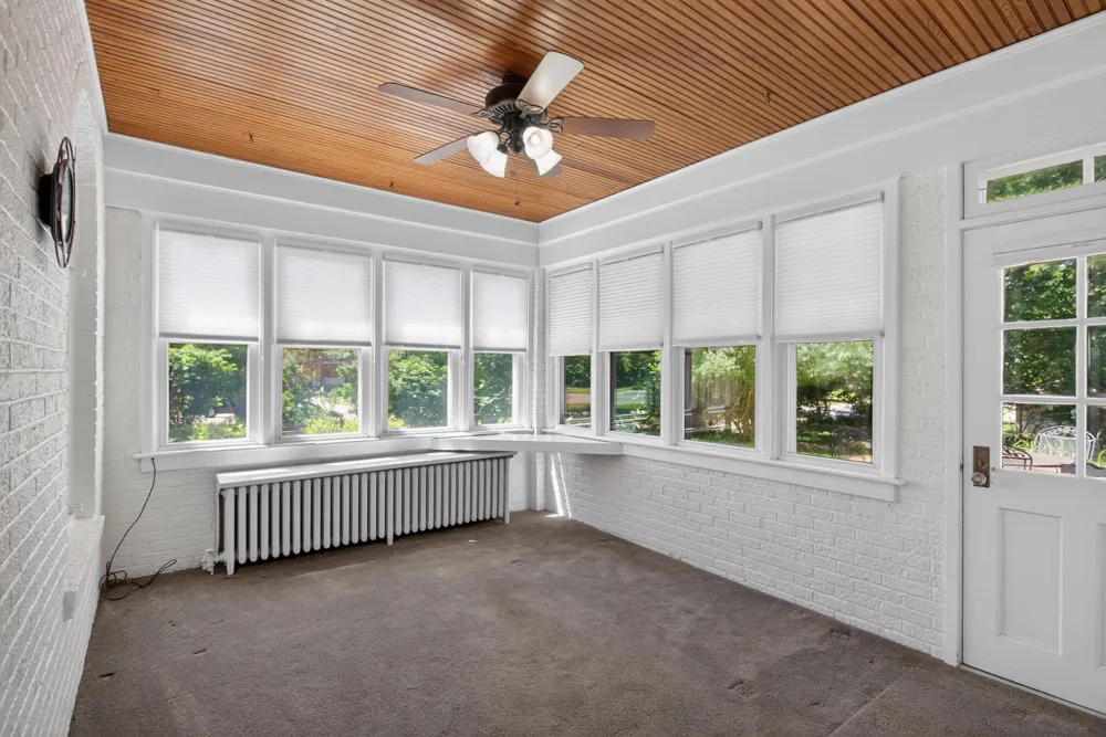 612 S Bowen Jackson City, MI 49203