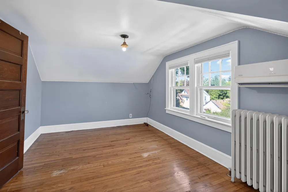 612 S Bowen Jackson City, MI 49203