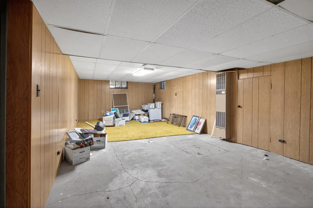 612 S Bowen Jackson City, MI 49203
