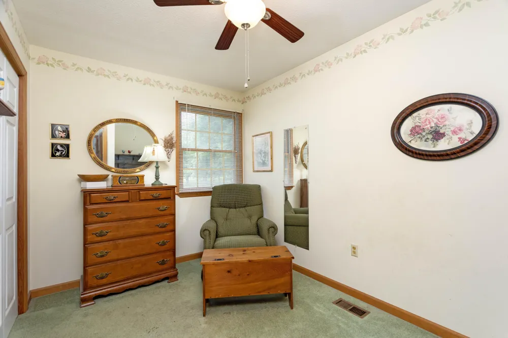 246 Howell Drive Spring City, TN 37381