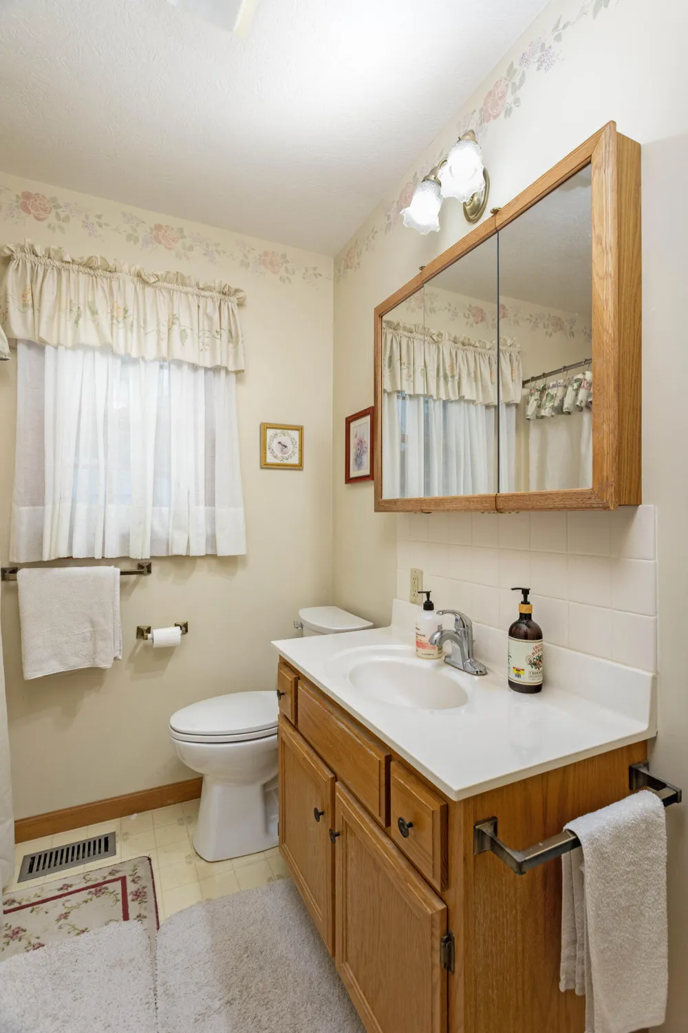 246 Howell Drive Spring City, TN 37381