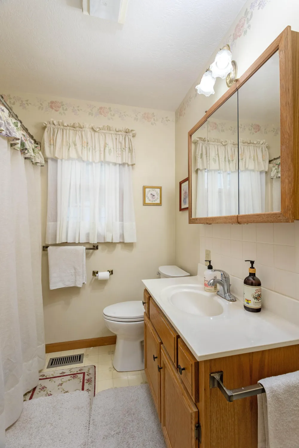 246 Howell Drive Spring City, TN 37381