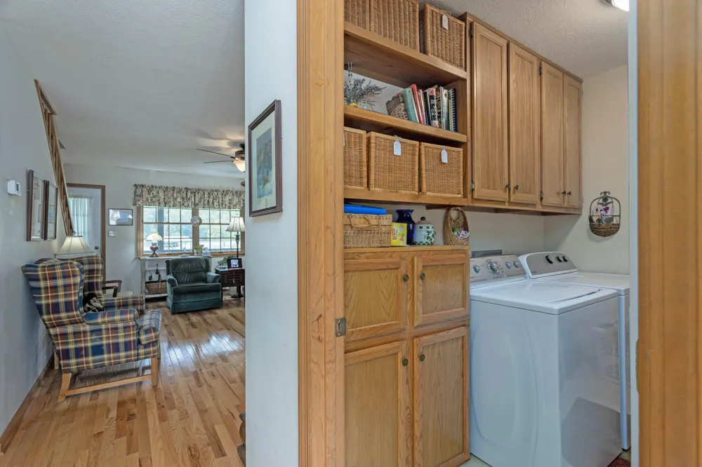246 Howell Drive Spring City, TN 37381