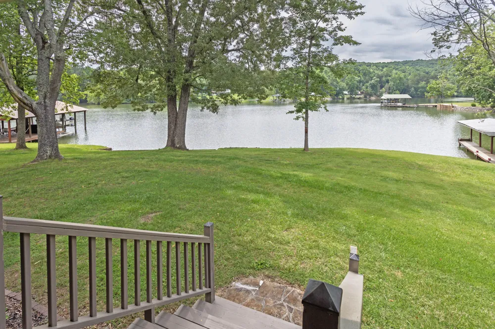 246 Howell Drive Spring City, TN 37381