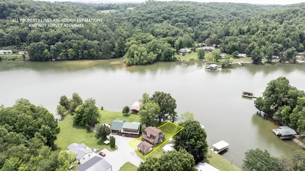 246 Howell Drive Spring City, TN 37381