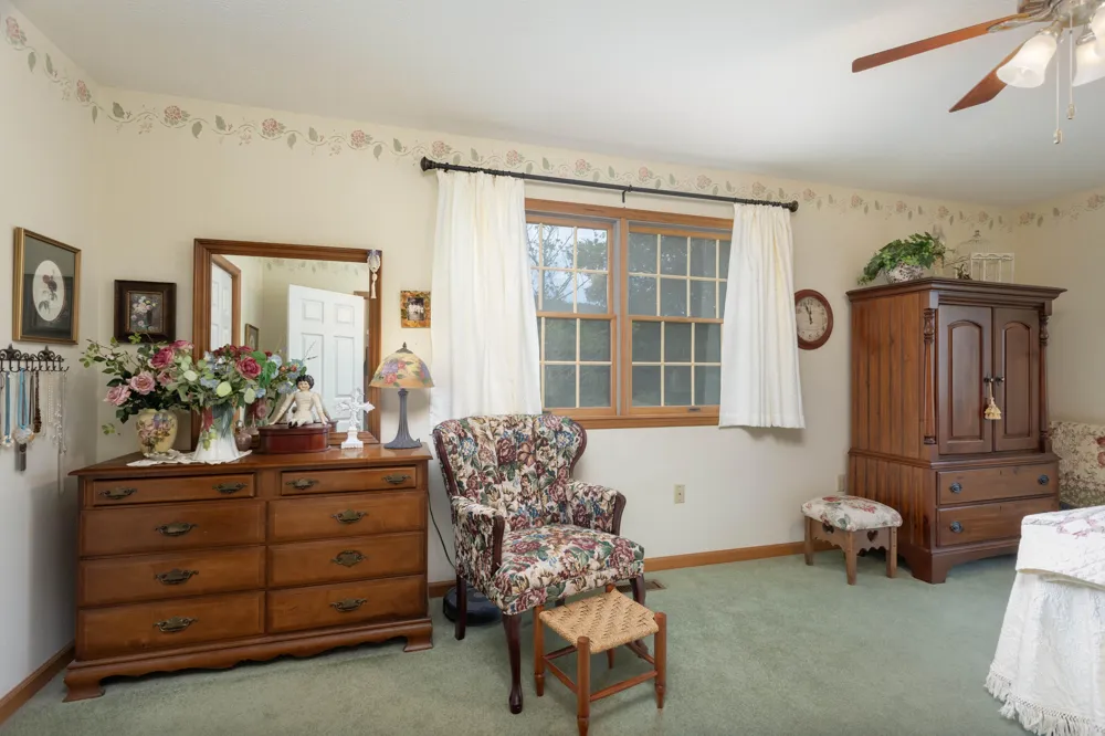 246 Howell Drive Spring City, TN 37381